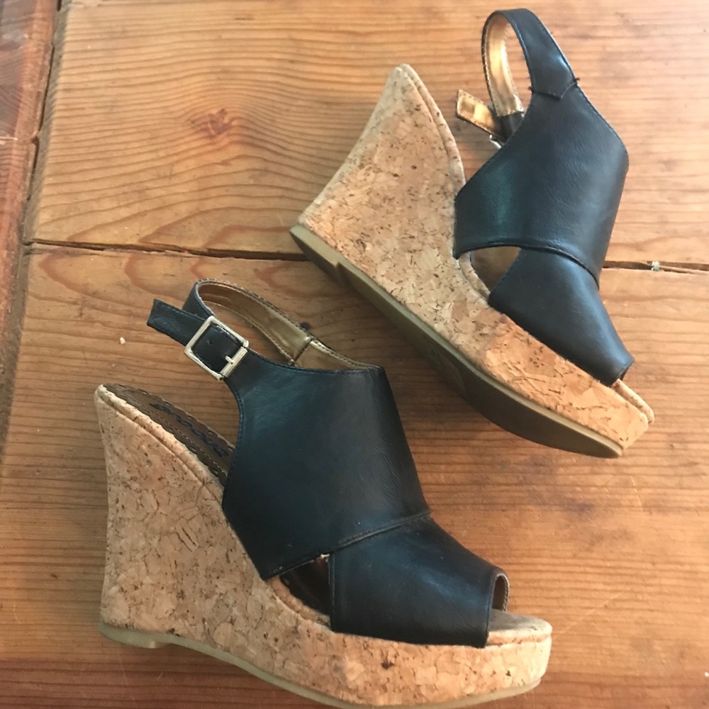 Cork wedges